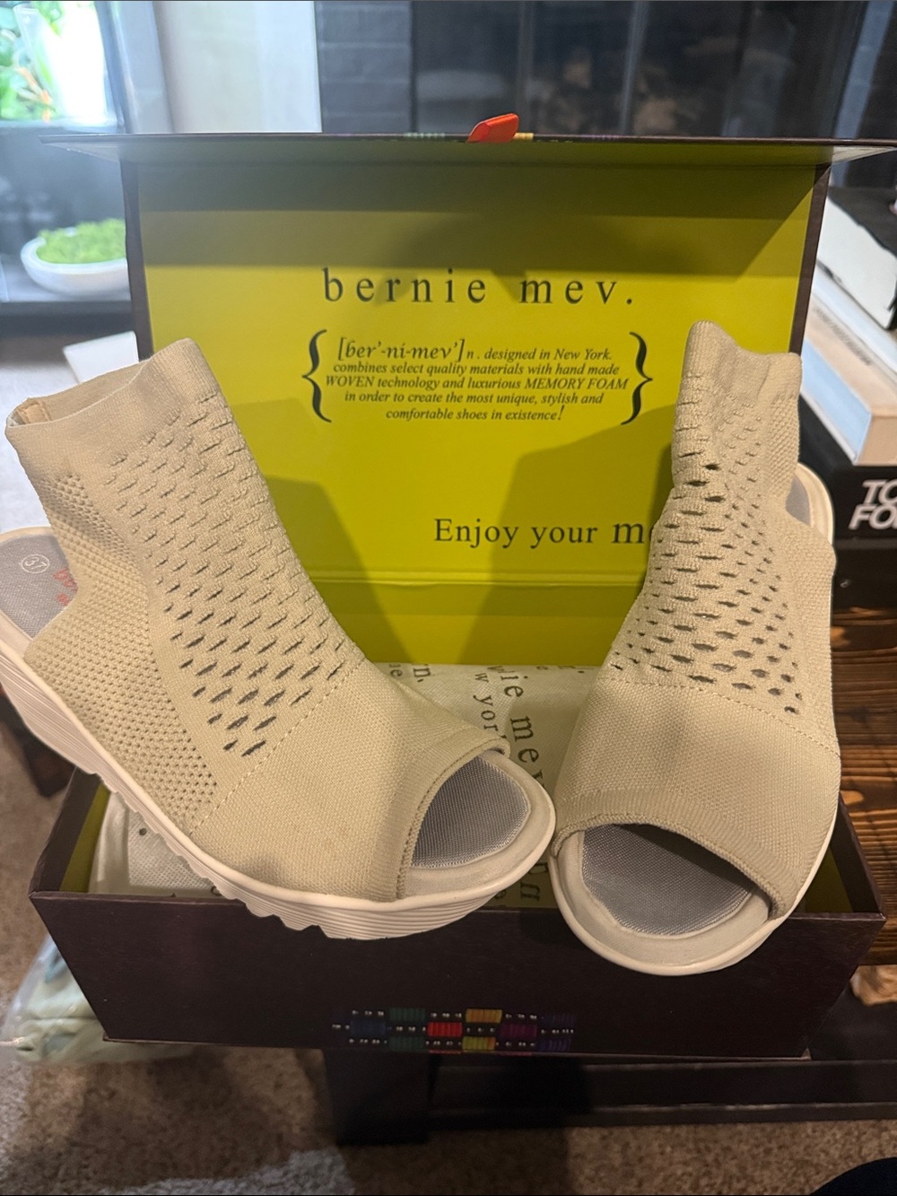 bernie mev. Josefina nude mule.